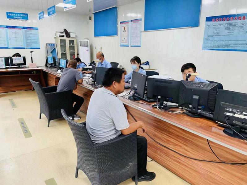 中秋節(jié)后恒通公司多措并舉應(yīng)對(duì)業(yè)務(wù)高峰期 (4).jpg